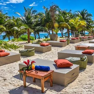 Mia Tulum Beachfront Resort - Ocean View Suites And Beach Club Tulum Pueblo